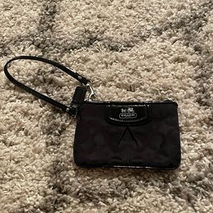 Coach Black Madison Signature C Wristlet Wallet With Pink Interior